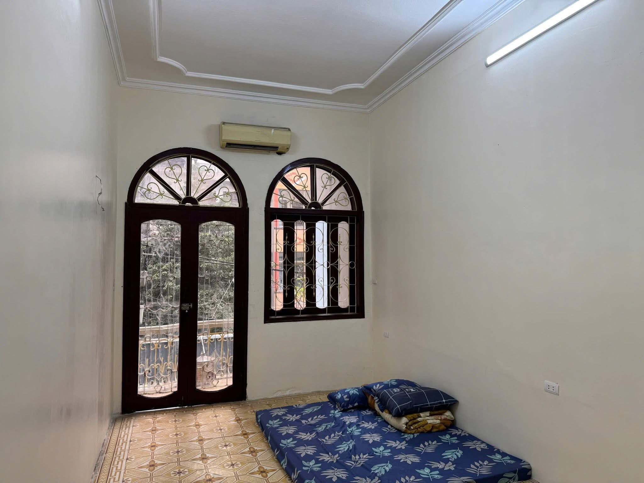 Cho thuê Mặt Phố Vương Thừa Vũ, Thanh Xuân 3 tầngx75m2 KD bất chấp mọi mô hình 25Triệu - Ảnh chính
